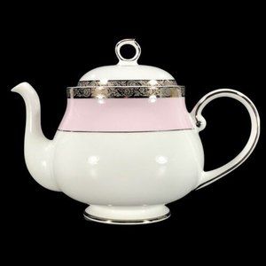 Mary Kay 40th Anniversary Teapot Pink White Platinum Trim 4-cup Tea Pot